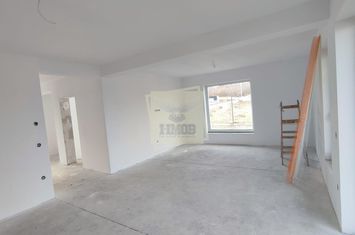 Vilă - 4 camere de vanzare CALEA CISNADIEI - Sibiu anunturi imobiliare Sibiu