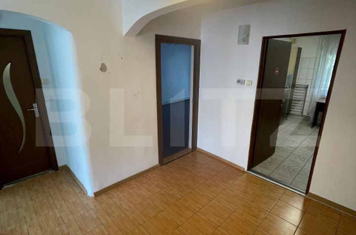 Apartament 3 camere de vanzare CLUJ-NAPOCA - Cluj anunturi imobiliare Cluj