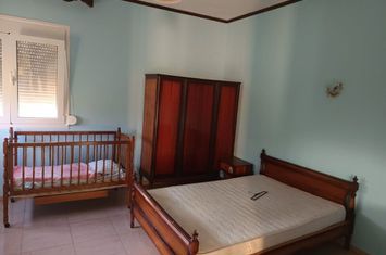 Casă individuală parter 117 mp pe teren 1.300 mp în Kimisi anunturi imobiliare Grecia