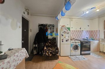 Apartament 2 camere de vanzare CENTRAL - Bacau anunturi imobiliare Bacau