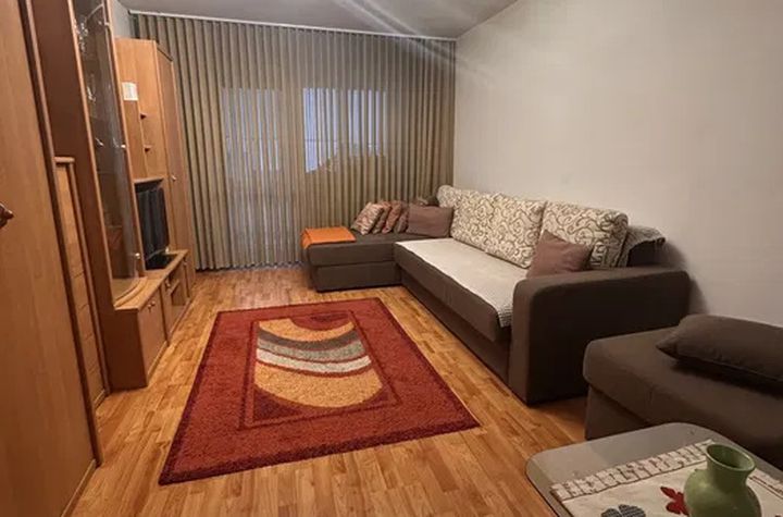 Apartament 3 camere de vanzare BARTOLOMEU - Brasov anunturi imobiliare Brasov