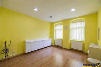Casă - 14 camere de inchiriat FAGARAS - Brasov anunturi imobiliare Brasov