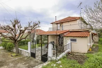 Casă 135 mp pe teren 400 mp în Rodolivos anunturi imobiliare Grecia