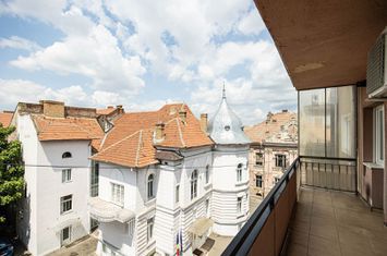 Apartament ultrafinisat cu 2 camere decomandat pe Closca Comision 0 anunturi imobiliare Arad