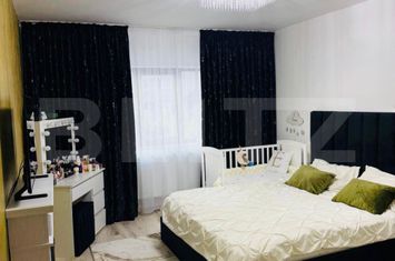 Apartament 3 camere de vanzare CRAIOVA - Dolj anunturi imobiliare Dolj