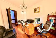 890.000 €, Vilă