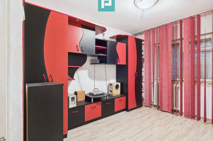 Apartament decomandat parter Piața Miorița anunturi imobiliare Arad