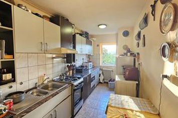 0 % comision Vanzare apartament cu 3 camere in carierul Gruia anunturi imobiliare Cluj