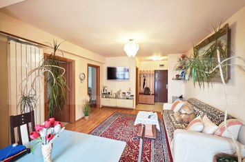 Apartament 3 camere de vanzare NUFARUL - Bihor anunturi imobiliare Bihor