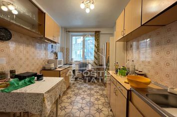 Apartament 3 camere, etaj 3, centrala proprie, Piata Marasti anunturi imobiliare Timis