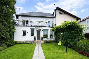 Vilă - 6 camere de vanzare CENTRAL - Mures anunturi imobiliare Mures