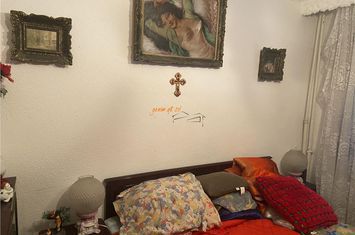 Apartament 3 camere de vanzare SUD - Vrancea anunturi imobiliare Vrancea