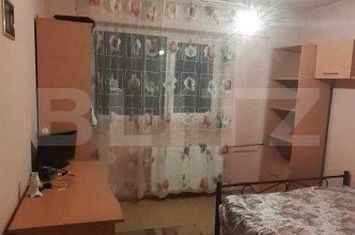 Apartament 3 camere de vanzare PETROLULUI - Prahova anunturi imobiliare Prahova