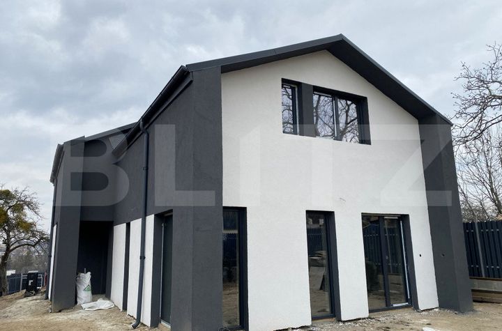 Casă - 4 camere de vanzare SALICEA - Cluj anunturi imobiliare Cluj