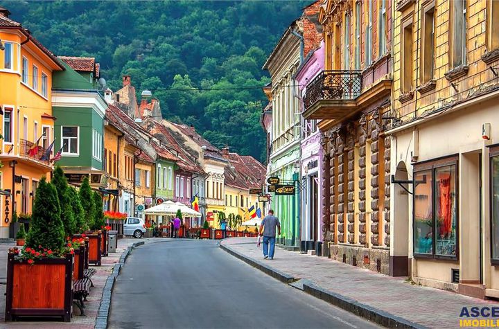Garsonieră de vanzare CENTRUL ISTORIC - Brasov anunturi imobiliare Brasov