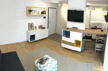 Apartament studio situat ultracentral, in zona Piata Romana - Polona anunturi imobiliare Bucuresti