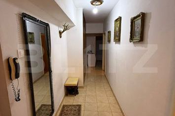 Apartament 3 camere de vanzare 1 MAI - Bucuresti anunturi imobiliare Bucuresti