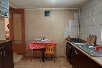 Casă - 2 camere de vanzare SCHEI - Brasov anunturi imobiliare Brasov