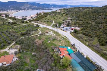 Teren construibil 2071 mp în Nea Iraklitsa anunturi imobiliare Grecia