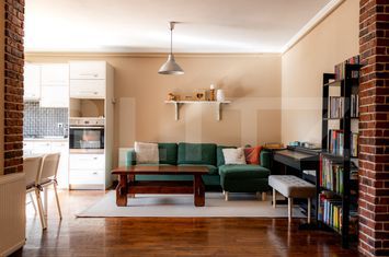 Apartament 2 camere de vanzare FLORESTI - Cluj anunturi imobiliare Cluj
