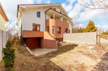 Vilă - 5 camere de vanzare ARADUL NOU - Arad anunturi imobiliare Arad