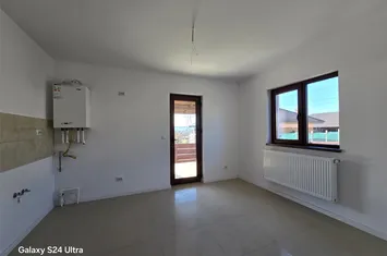 Vilă - 3 camere de vanzare MIROSLAVA - Iasi anunturi imobiliare Iasi