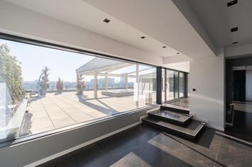 Apartament 5 camere de vanzare BARBU VACARESCU - Bucuresti anunturi imobiliare Bucuresti