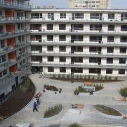 Constructorii nu vor să scadă preţul sub 900 euro/mp