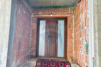 Casă/vilă spațioasă, centrală în Săliște, structură S+P+E+M anunturi imobiliare Sibiu