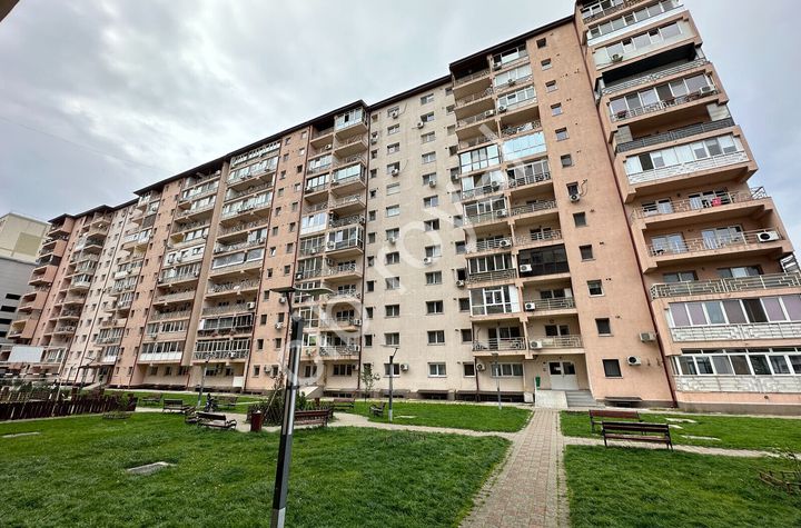 Vând apt. 2cam. Confort Park Residence, Sos. Vitan-Barzesti, bl. 2008, loc parcare propritate inclus in pret. anunturi imobiliare Bucuresti