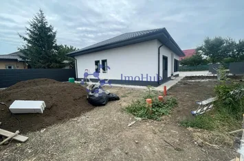 Casă de vânzare 4 camere anunturi imobiliare Iasi