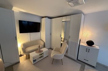 Dacia - Str Brasovului - Apartament renovat, mobilat, anunturi imobiliare Mures