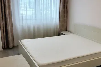 Apartament 2 camere de inchiriat TRACTORU - Brasov anunturi imobiliare Brasov