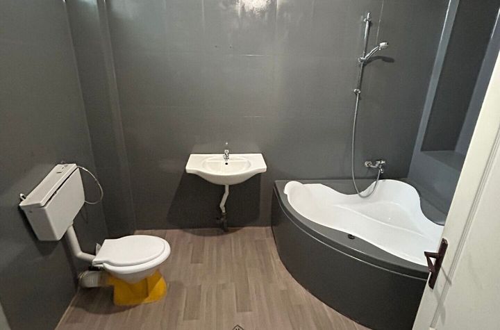 Ultracentral strada Vulturilor adiacent bulevardului Unirii anunturi imobiliare Bucuresti