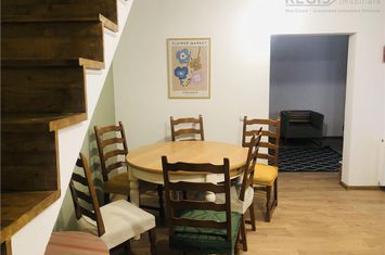 Casă - 3 camere de vanzare CENTRAL - Brasov anunturi imobiliare Brasov