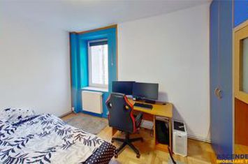 Apartament 3 camere de vanzare CENTRUL CIVIC - Brasov anunturi imobiliare Brasov