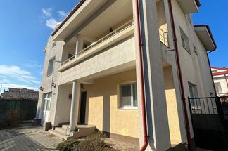 Vilă 7 cam de închiriat Bucuresti - 13 Septembrie