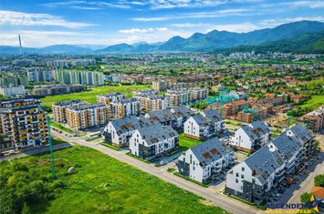 Apartament 2 camere de vanzare TRACTORUL - Brasov anunturi imobiliare Brasov