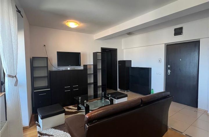 Apartament 3 camere de inchiriat CENTRUL CIVIC - Brasov anunturi imobiliare Brasov