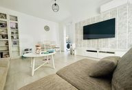 170.000 €, Apartament 3 camere