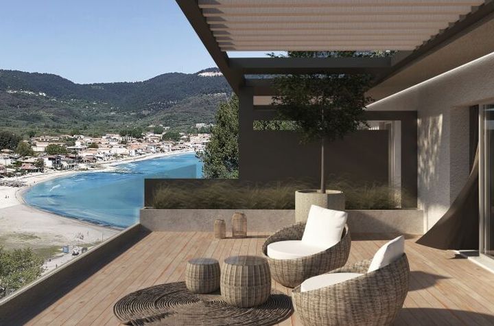 Mezonetă 109 mp, 3 dormitoare, 70 m de mare anunturi imobiliare Grecia