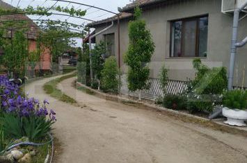 Casă - 6 camere de vanzare FLORESTI - Cluj anunturi imobiliare Cluj