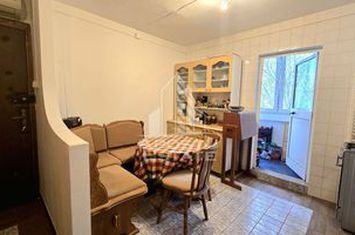 Apartament cu 2 camere, decomandat, centrala proprie, zona Aradului anunturi imobiliare Timis