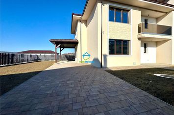 Vilă - 4 camere de vanzare EXTERIOR NORD - Cluj anunturi imobiliare Cluj