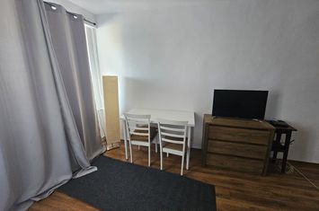 Garsnoiera - Piata Iancului - Renovat - Comision 0% anunturi imobiliare Bucuresti