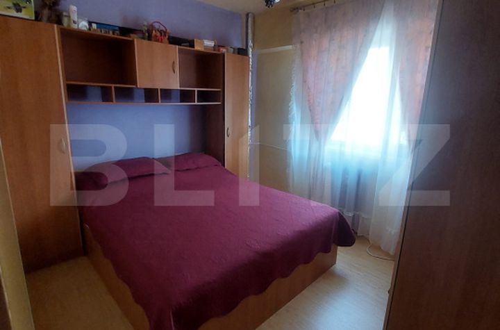 Apartament 3 camere de vanzare CALEA BUCURESTI - Dolj anunturi imobiliare Dolj