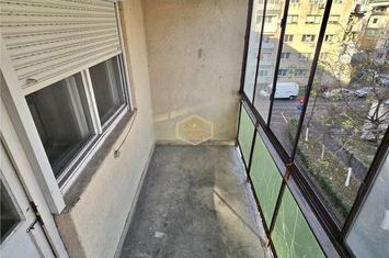 Apartament 3 camere de vanzare MICRO 16 - Satu Mare anunturi imobiliare Satu Mare