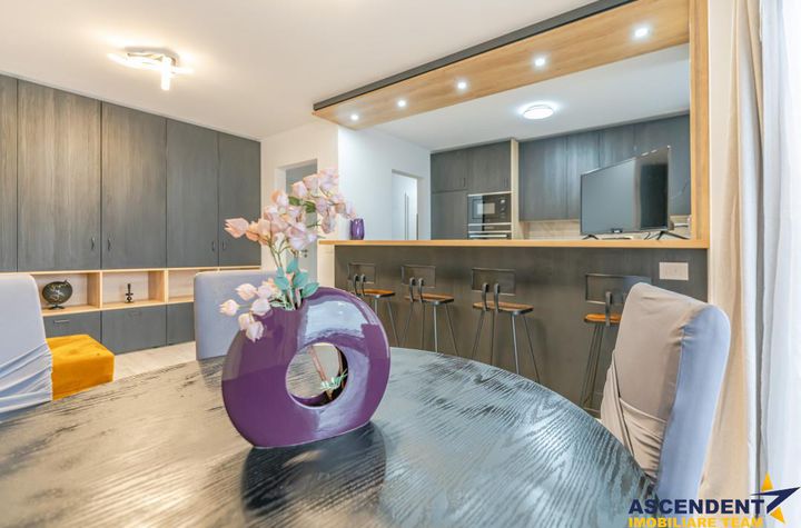 Apartament 3 camere de inchiriat TRACTORUL - Brasov anunturi imobiliare Brasov