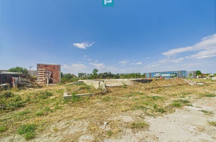 Teren 1000 mp Uliuc, cu fundație și proiect casă anunturi imobiliare Timis