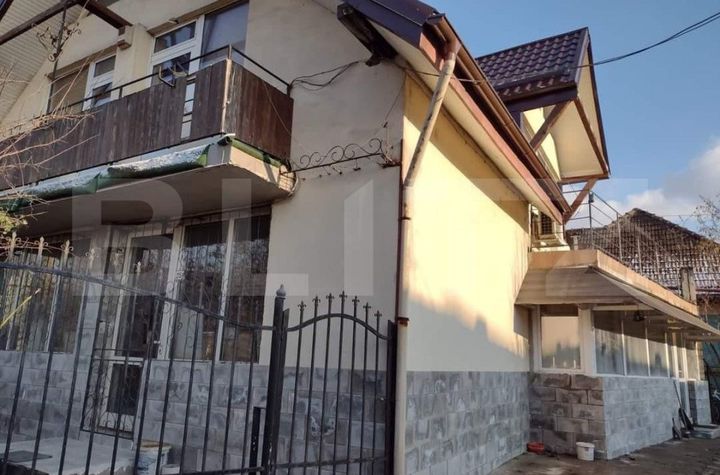 Vilă - 5 camere de vanzare SANGEORGIU DE MURES - Mures anunturi imobiliare Mures